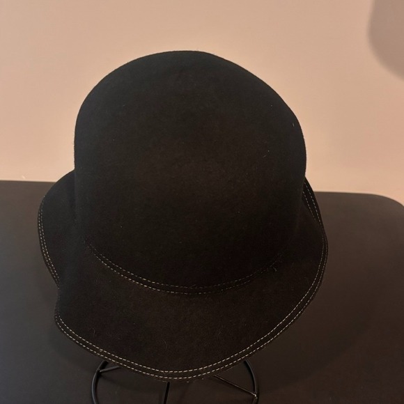 Eric Javits Womens Black Wool Bow Retro Water Repellent Hat USA Classic